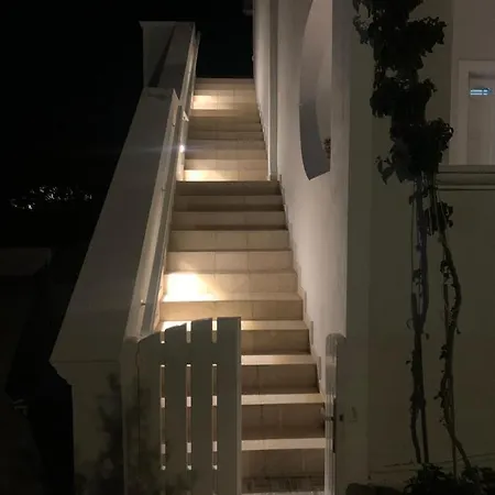 Apartment Veldi Art - Kamari