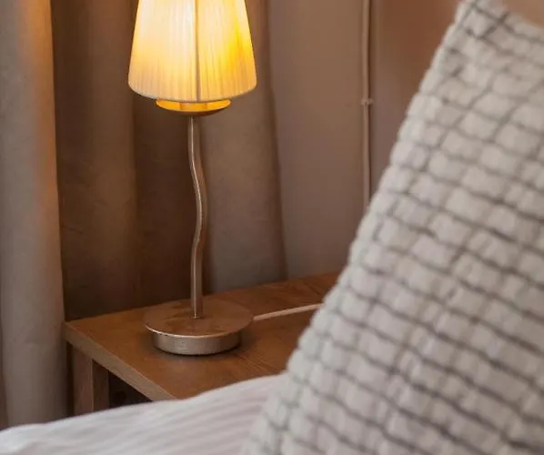 Veldi Art - Kamari * Fira (Santorini)