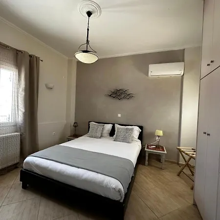 Διαμέρισμα Veldi Art - Kamari Φηρά